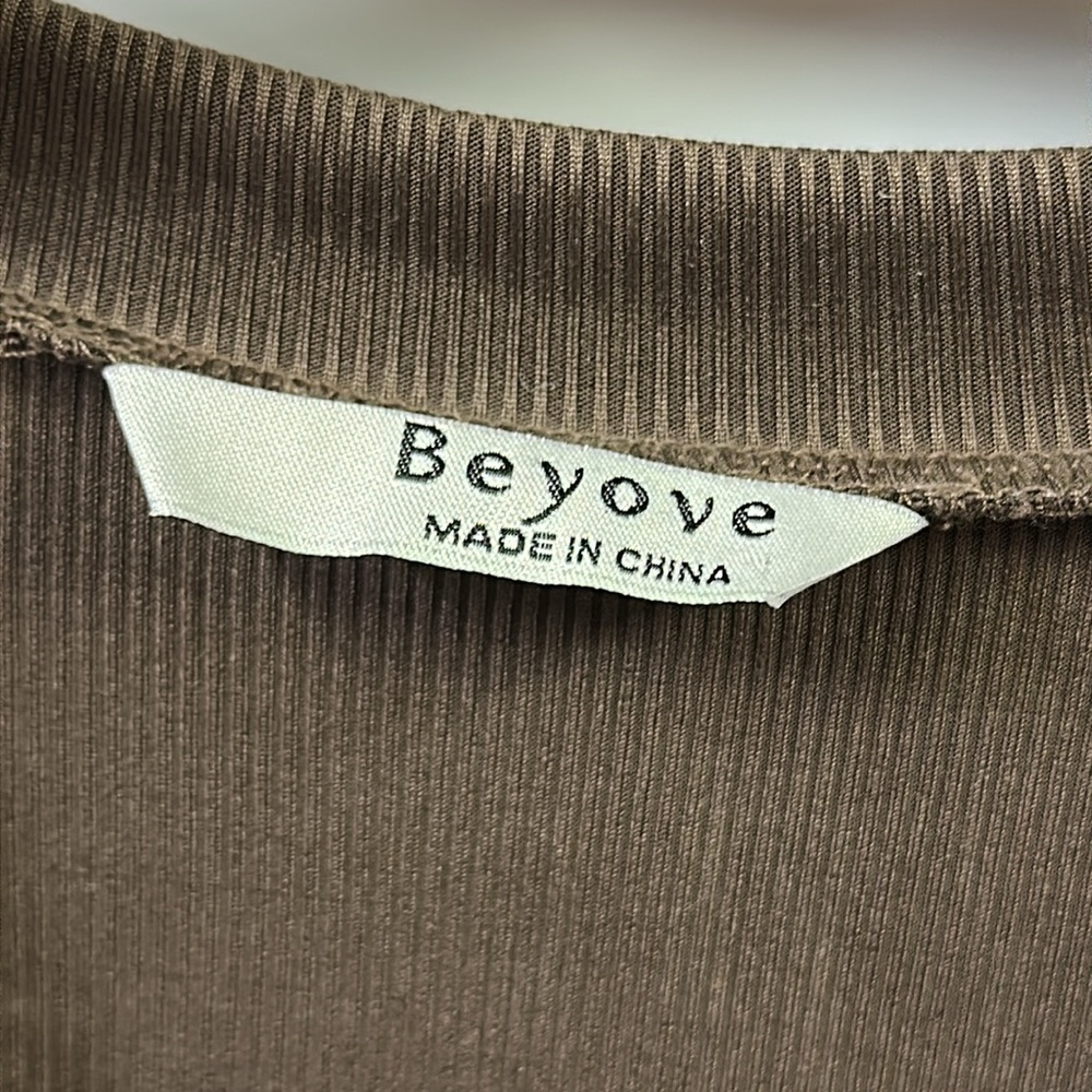 Beyove Ruched Brown Bodycon Ribbed V Neck Button Front Short Sleeve Mini Dress S - Picture 8 of 9